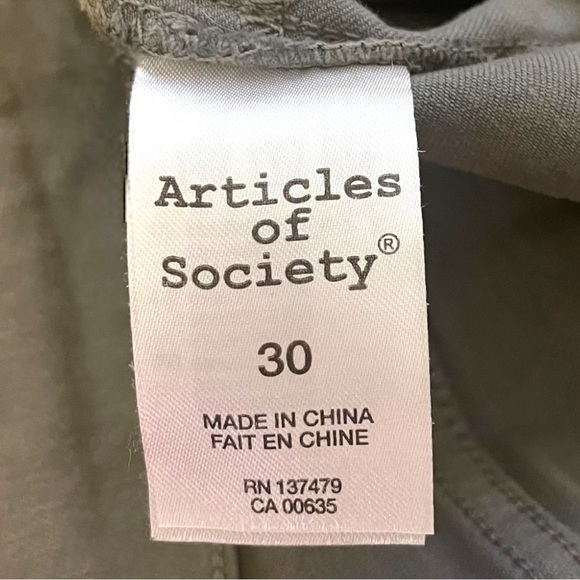 Articles of Society Madre Frayed Denim 3” Jean Shorts in Pompano/Olive Green - Picture 10 of 12